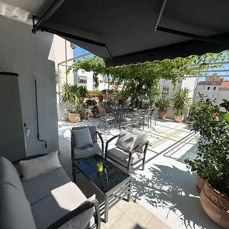 Luxury Lu Apartman